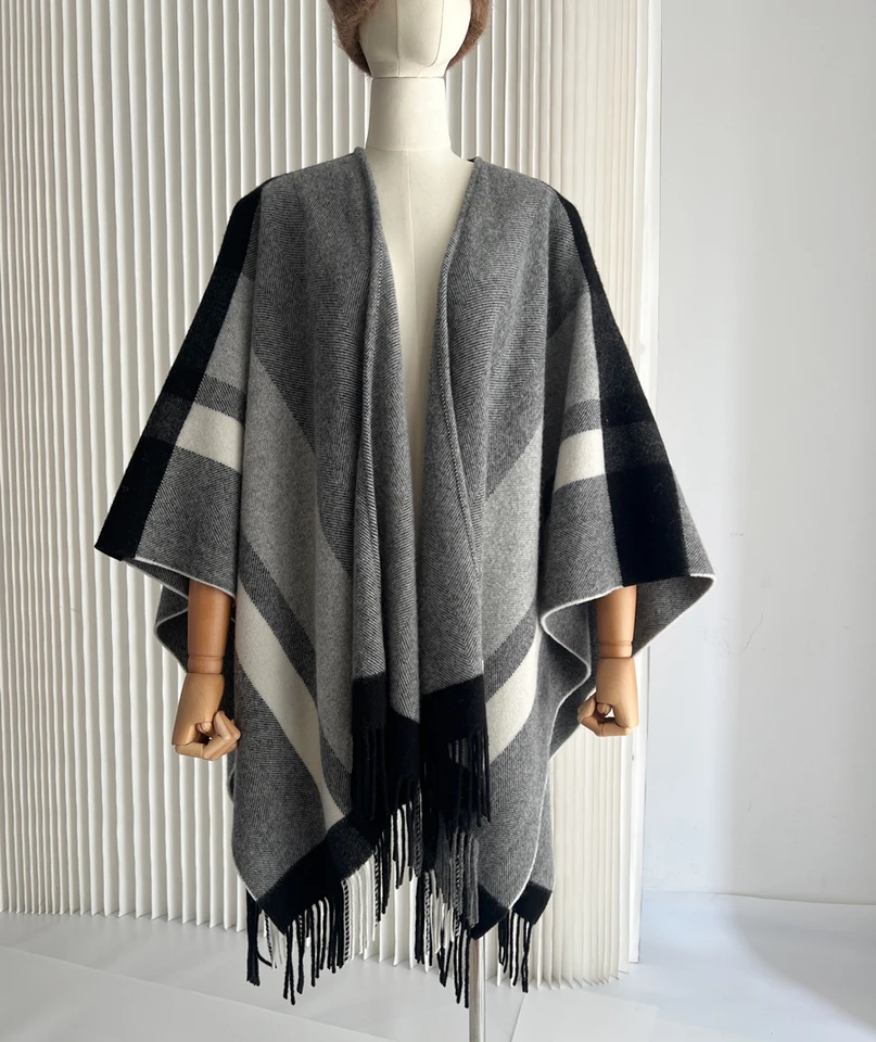 Luxusná značka móda čierna šedá nadmerná 100% vlnená poncho pre ženy pruhované patchwork šál šál udržiavať teplý zábal