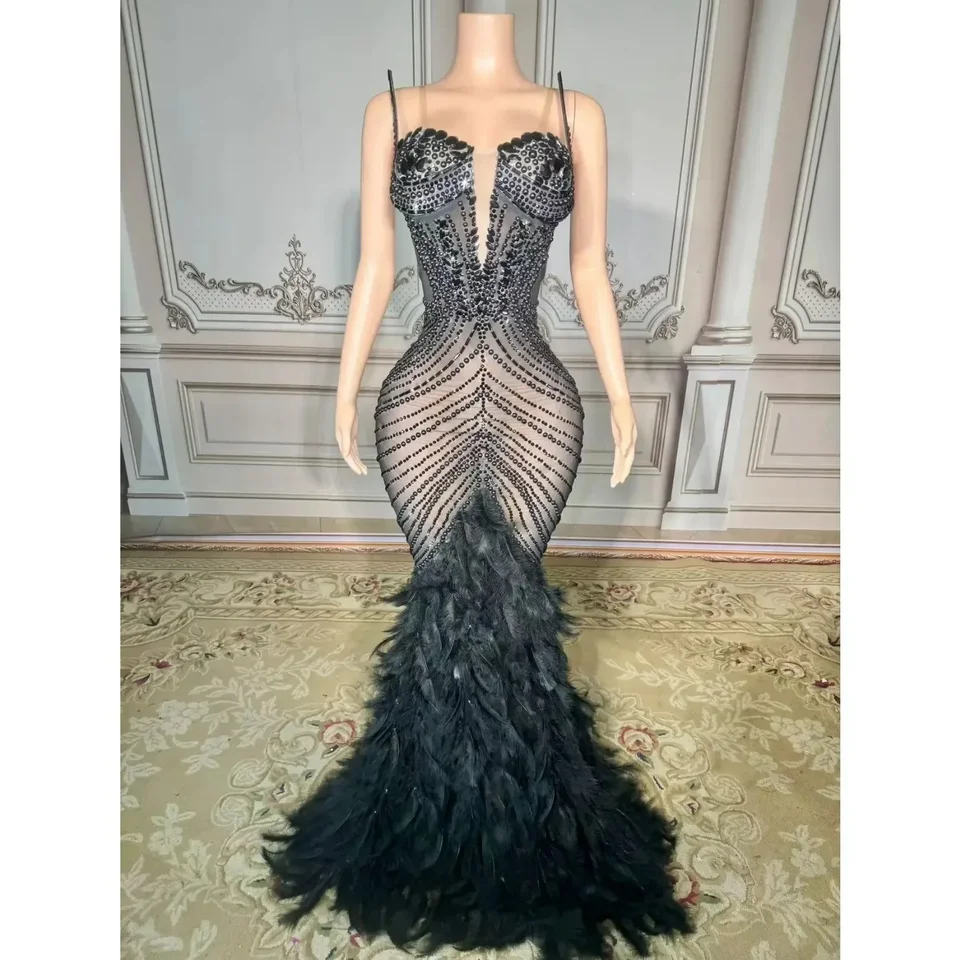 Luxusné móda čierne perie Diamond Diamond Dresses Dámske oblečenie oslavovať červené koberce šaty šaty narodeninové oslavy šaty