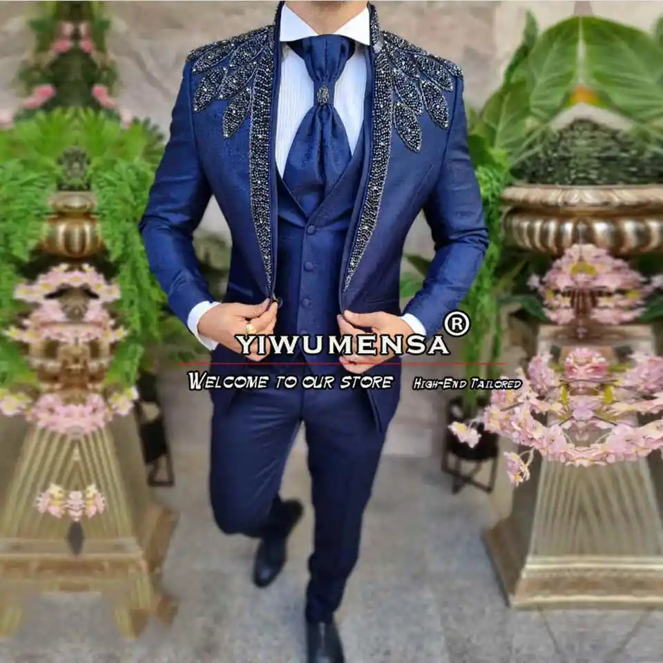 Luxusné námornícke modré pánske obleky pre svadobné šumivé kamene Groomsman Tuxedos na mieru vyrobené kryštály korálky