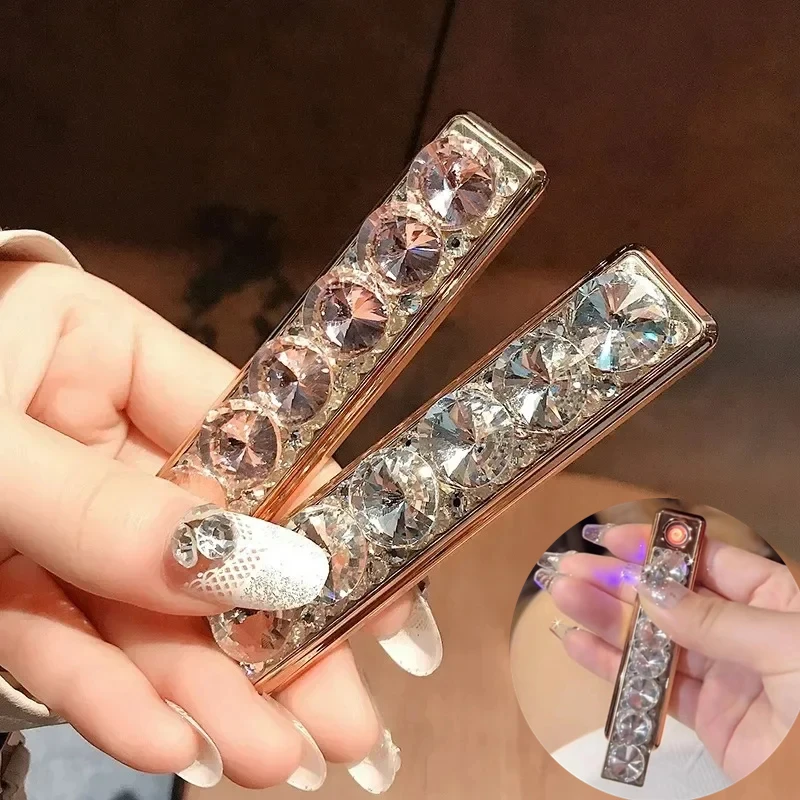 Luxusný diamant USB Svetlejší veterný a nabíjateľný nový zabudovaný diamantový prenosný elektronický ľahší dámsky fajčiarsky darček