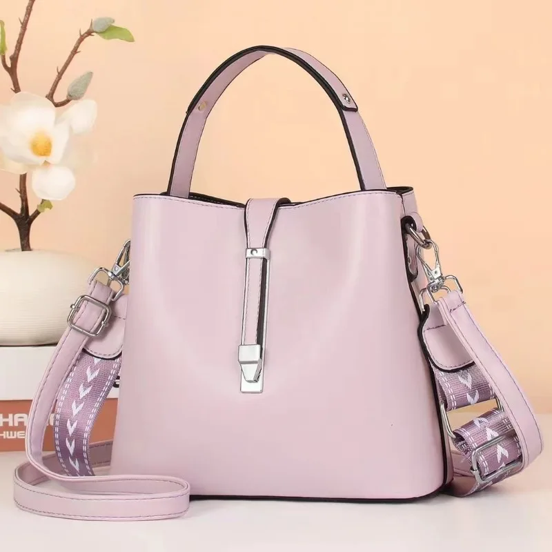 Luxusný dizajnér klasický dámsky vrecko na vedro 2024 Všestranné dámy Crossbody Bag Vysoká kapacita vrecka na rameno Bolso de Mujer