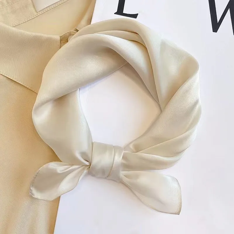 Luxusný masívny hodvábny štvorcový šál Ženy mäkké satén Kerchief Hairband Hairband Head Head Hidžab Lady Headband Bag Ribbon 110*110 cm