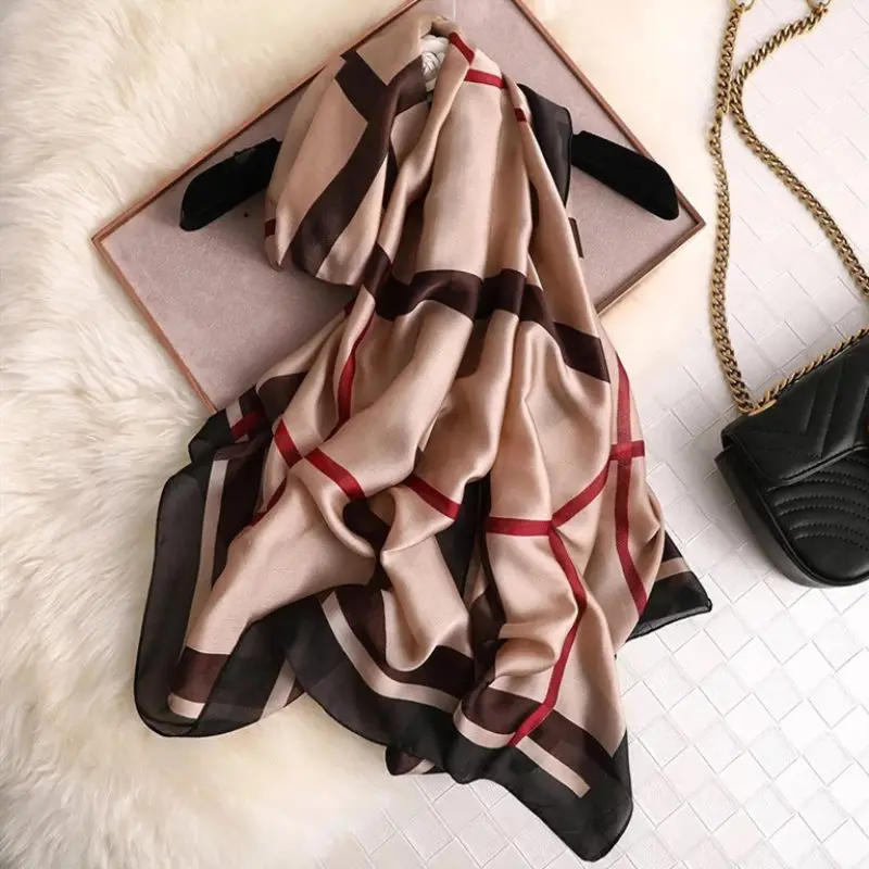 Luxusný úplne nový jar jesenný hodvábny šál Ženy Warm Shawl Beach Shawl Shifon Hidžab Poncho Fould Bandanna tlmič tlmič pareo