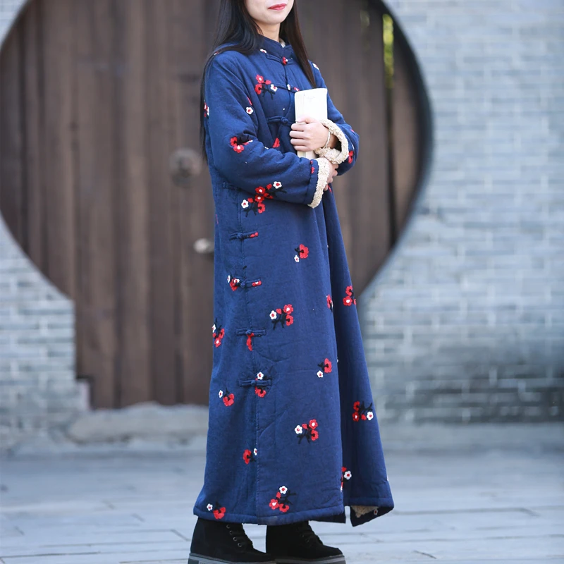 Lzjn faux kožušinové oblečenie vyšívacie ženy maxi šaty elegantné cheongsam bavlnené bielizeň rúcho vintage qipao fleece zimné šaty 15245