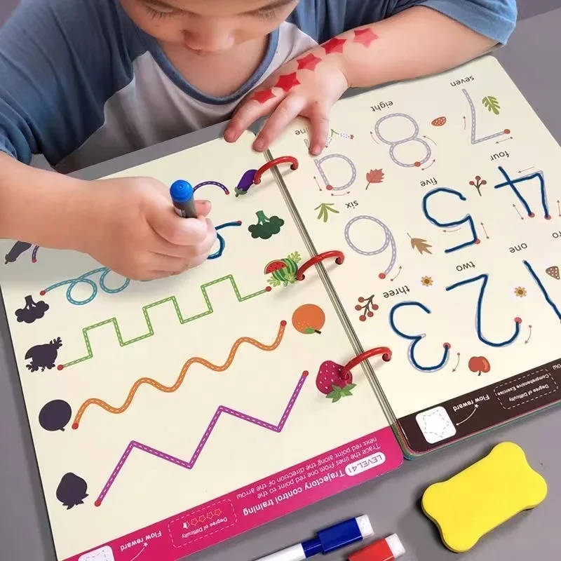 Magické sledovanie tvorby zošita Kniha Kniha Opätovného použitia kúzla Copybook Childreni Montessori kreslenie vzdelávacích pobočiek