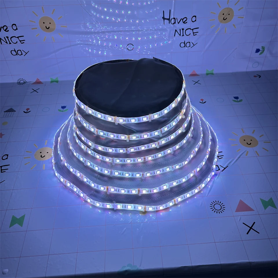 Magicool RGB farebná LED klobúk diaľkové ovládanie blikajúce laser DJ Singer Stage Show Show GLEATING kostýmy robotické odevy Light up podskupiny