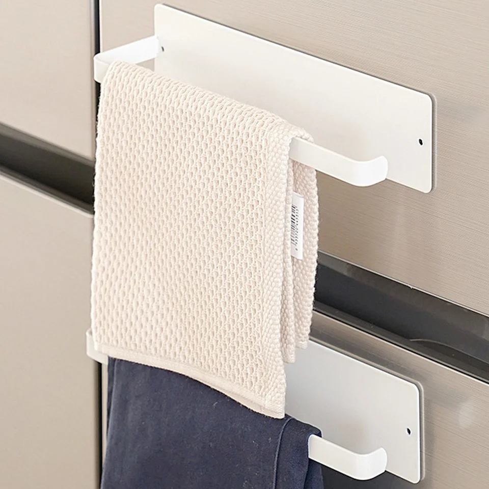 Magnetické papierové utierka držiaka papierová utierka Rack na stenu Montáž kovový stojan na hodinky Punch zadarmo silný magnet podložka do kuchyne