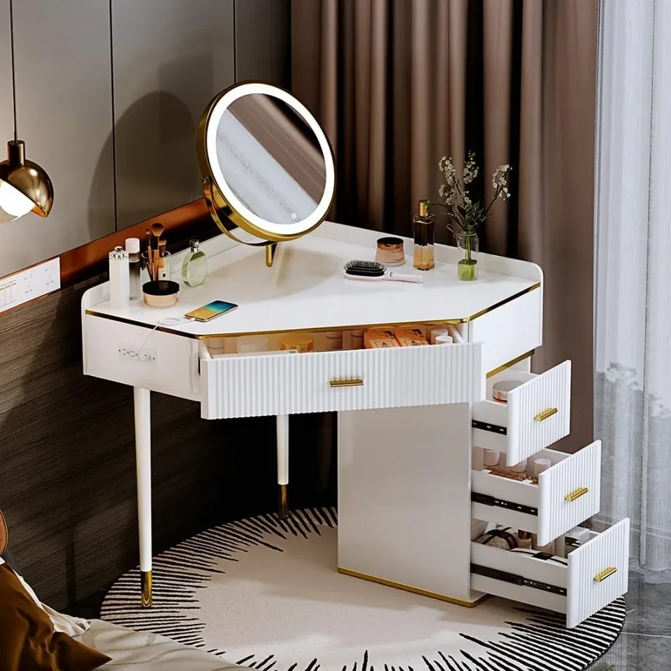 Makeup Vanity Desk so zrkadlom a svetlami, rohovými márnosťami, márnivým stolom so 4 zásuvkami, s výkonovým pruhom a nočným stolíkom