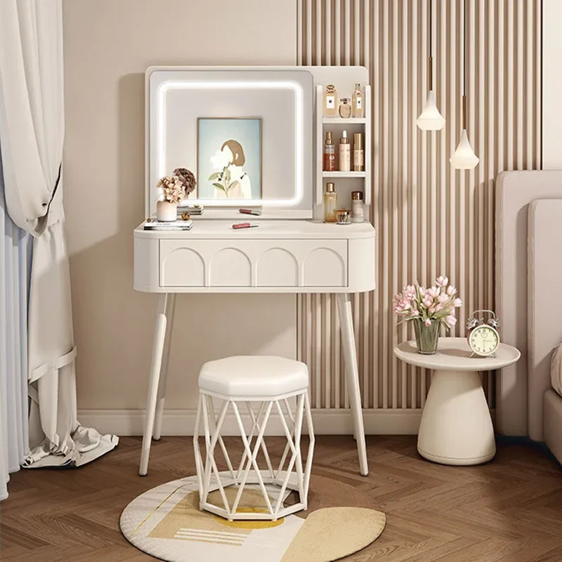 Malý nordický márnosť stola Dievčatá zásuvka Multifunkčný luxusný márnosť stoličky stolica kúzlo Coiffeuse de Chambre spálňový nábytok