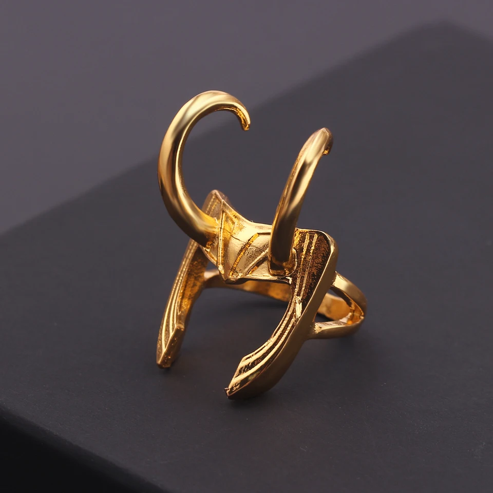 Marvel supervillain God of Evil Loki Laufeyson Zlatá farebná prilba Rings Ženy Men prsty prsteň