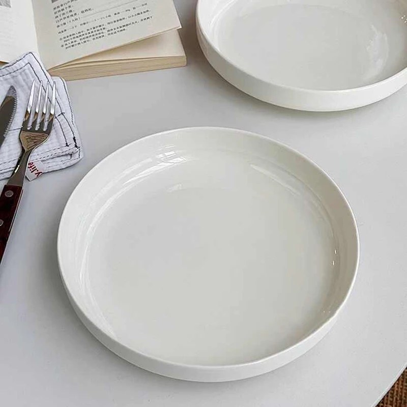 Masívna farba keramický okrúhly tanier Jednoduchý západný steak tanier s bielym koláčovým miskou večera podnosového riadu 20,5 cm