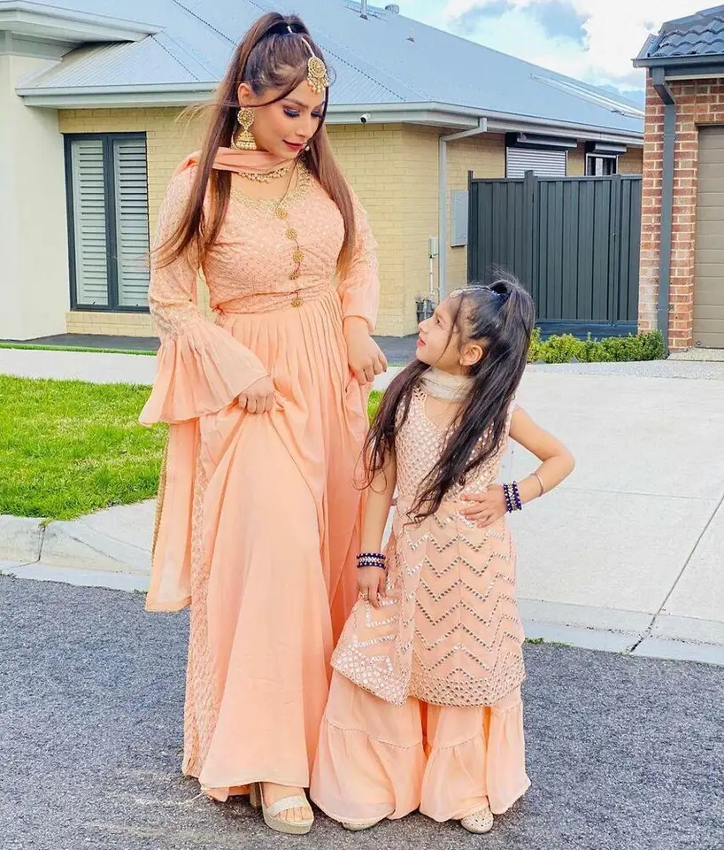 Matka dcéra kombo anarkali šaty deti palazzo oblek salwar kameez pakistanský