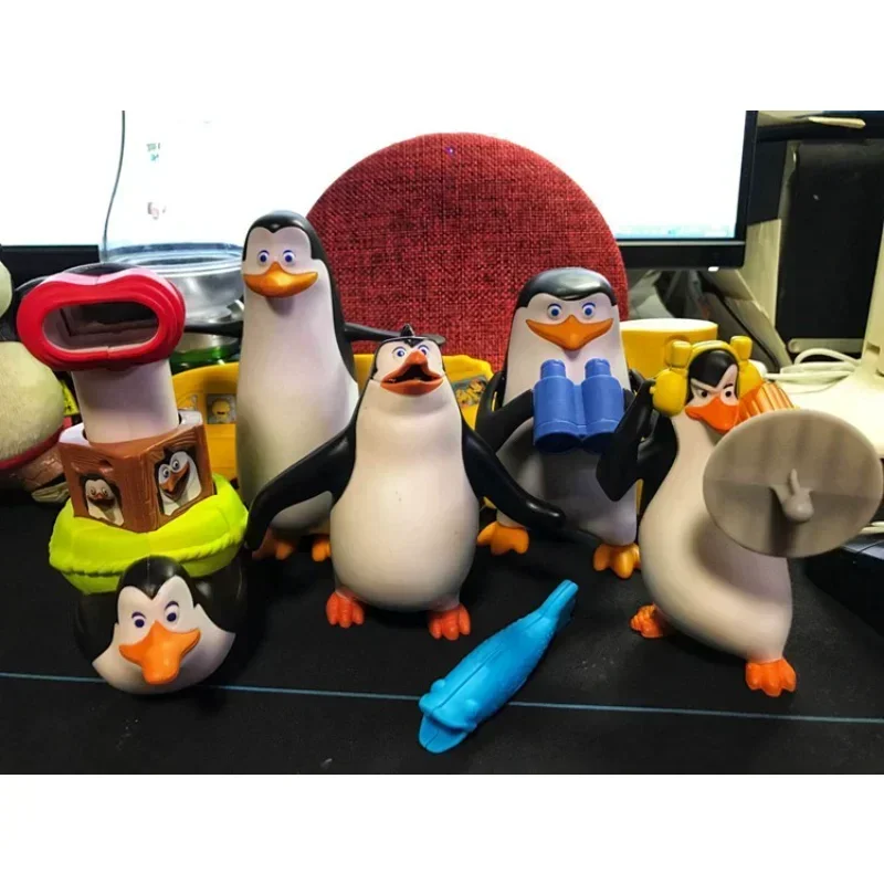 McDonalerd Burgerkinge hračka Penguins of Madagaskar Figure Ozdoby Príslušenstvo Príspevok Deti prítomné