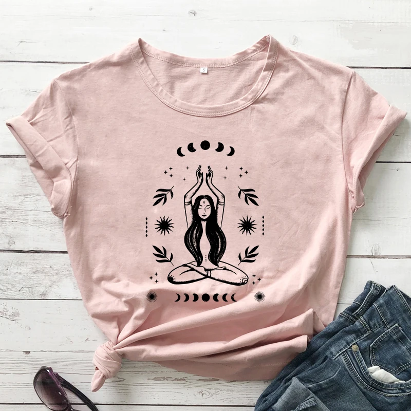 Mesiac Goddess Energy Duchovné tričko Roztomilé milenka jogy darčeková košeľa Celestial Moon Phase Tees Ženy Príležitostné trendy vintage topy