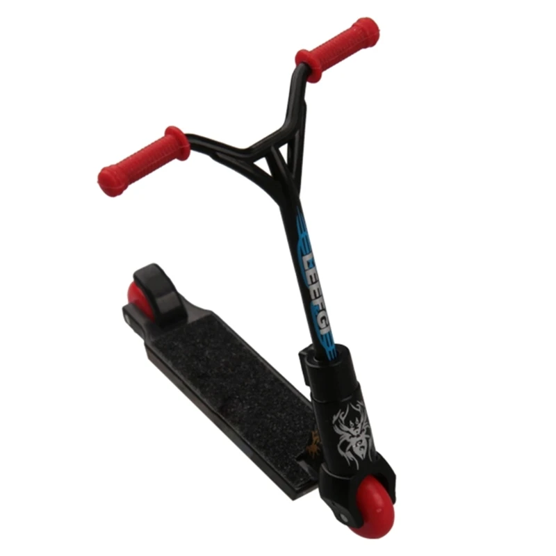 Mini Finger Scooter Interactive Finger Toy pre skateboarder (čierna+červená) Pohyb prsty pre deti