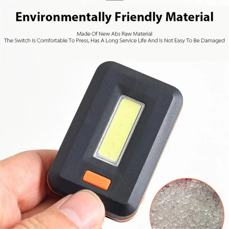 MINI LED KEYCHAIN ​​SLAKTKA Prenosná vonkajšia kemping turistika Núdzové osvetľovacie svetlo svetlo svetlo s kľúčovým cestovným nástrojom