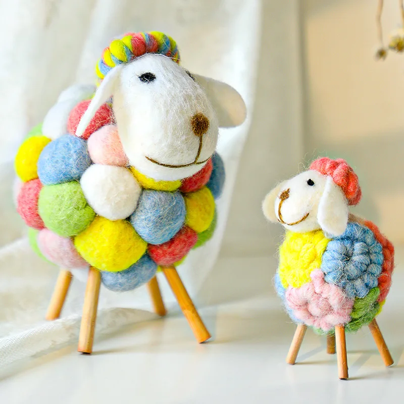 Mini stolové ozdoby ovce figúrky miniatúry vlna Felt jahňacie roztomilé hračky dekorácie Domáca nábytok