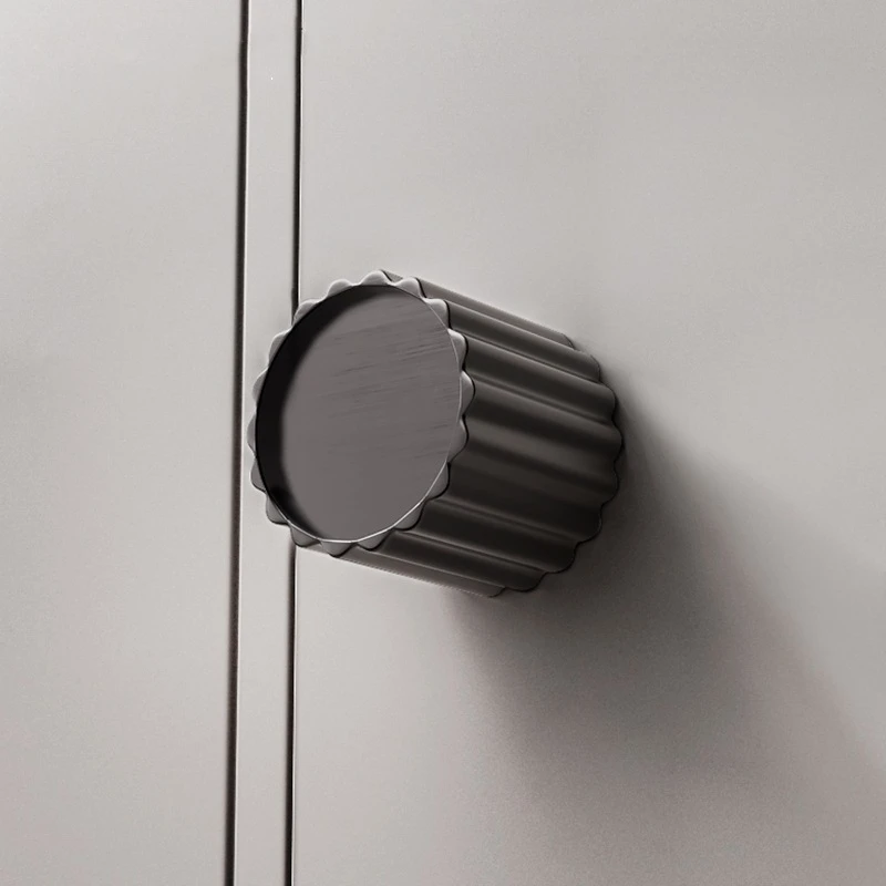 Minimalistické malé stretnutie Sférické spálne dvere zámok v interiérovej izbe Drevené dvere Light Luxusné tichá magnetická rukoväť kľučky zámku