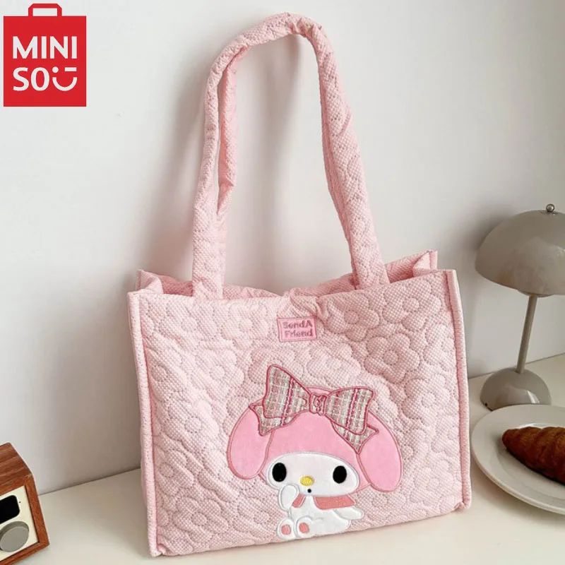 Miniso Dámska výšivka Hellokitty vyšíva