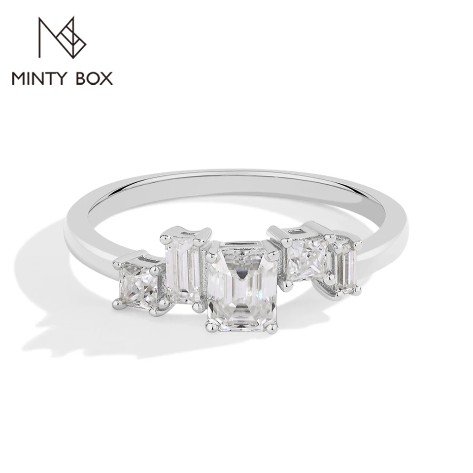 Mintybox laboratórium pestovaný diamantový zásnubný prsteň S925 Striebro nepravidelné štvorcové moissanské krúžky pre ženy 18k zlatý svadobný klenot