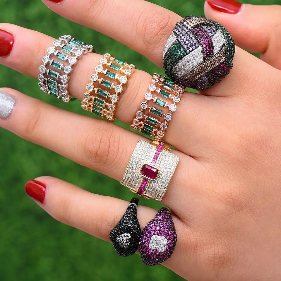 Missvikki Luxury Ring Combinácia stohovateľná zmes zhodné prstene prstene pre ženy svadobné výročie Prázdninové príslušenstvo
