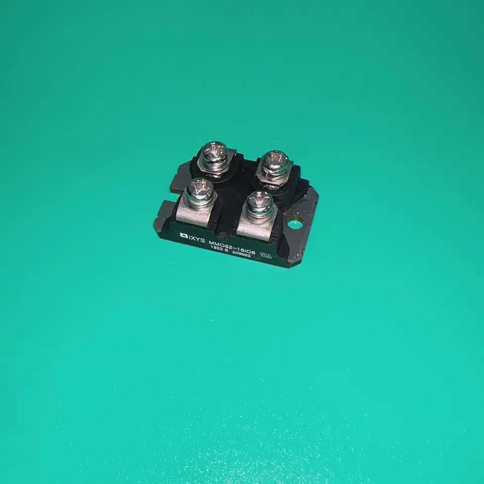 MMO62-16io6 SOT227B MMO62-16I06 Modul AC CTLR 1600V SOT-227B mMO6216io6 mm062-16io6 MM062-16I06 MMO62-16 MMO 62-16io6 62-16