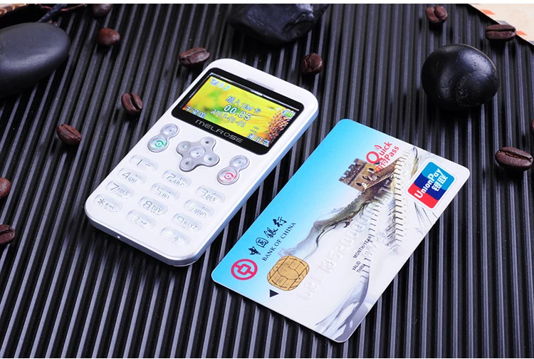 Mobilné telefóny Melrose M006 ultra tenké mini karty 1,7 palca Bluetooth 3,0MP kamery Super tenký študent malá veľkosť mobilný telefón