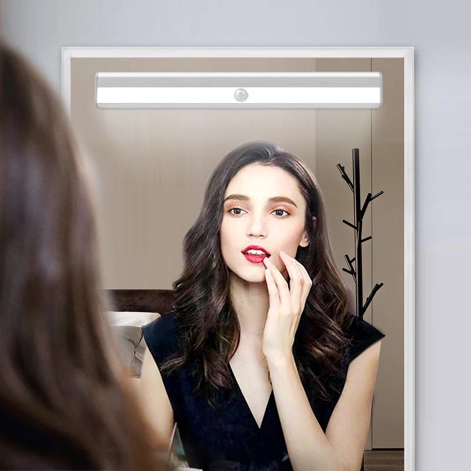 Moderné LED magnetické make -up zrkadlové svetlo stena lampa USB Nabíjateľné prenosné skrinky Svetlo Sensor Switch Switch Vanity Svetlá