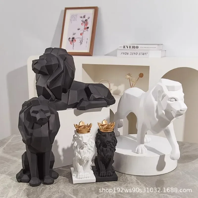 Moderný minimalistický špičkový lev dekoratívny figurín Abstraktné zvieracie sochárstvo Artwork pre obývaciu izbu Bar televízna skrinka živice remeslo