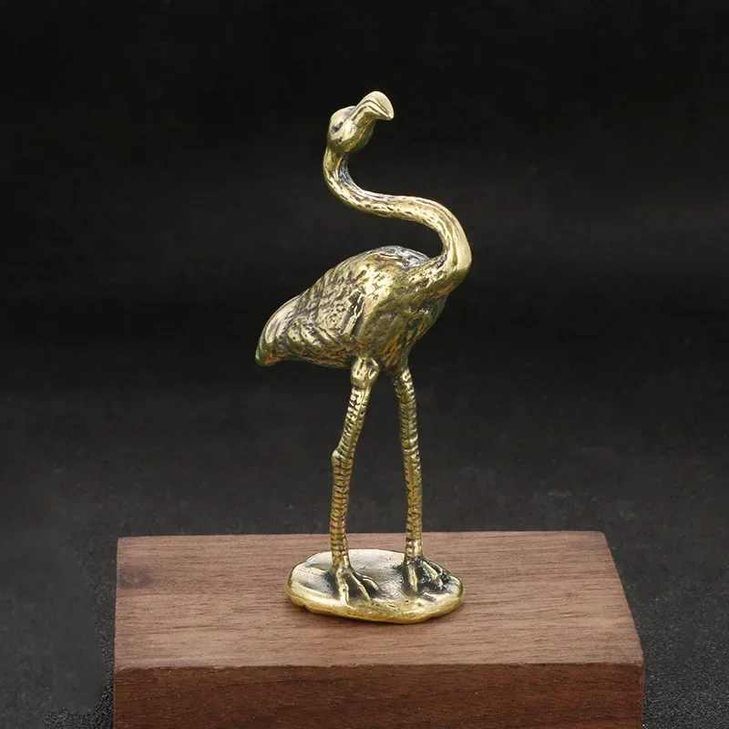 Mosadz Flamingo Socha Desktop Ornament Antique Pure Copper Animal Figuríny Figuríny Domáce dekorácie Zbierka príslušenstva