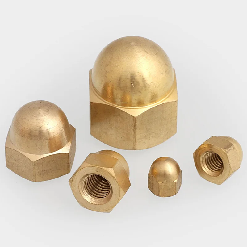 Mosadz Hex Acorn Nut Dome Acorn Hexagon Nuts zakrýva medené slepé orechy M3 M4 M5 m8 m8 M10 M12 M14 Dekoratívny skrutkový uzáver