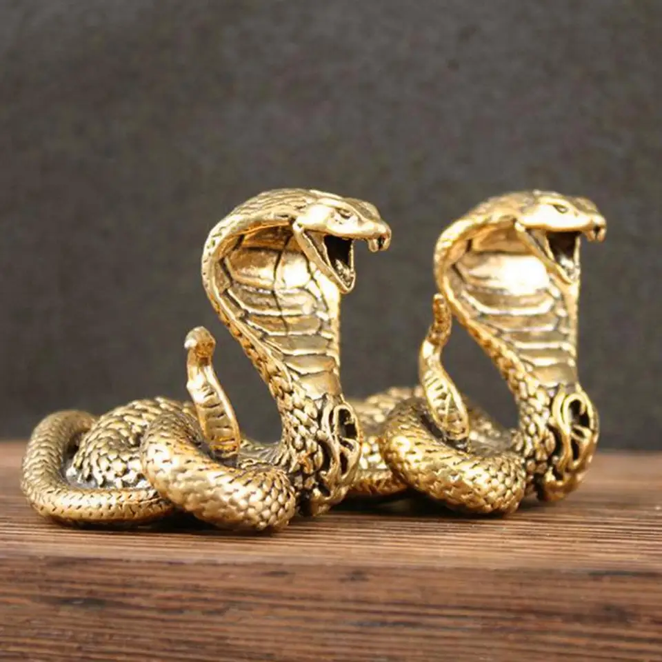 Mosadzná hadová figurína retro hadí socha s podrobnými váhami domáca kancelária stolný tabloptop mini had ornament darček