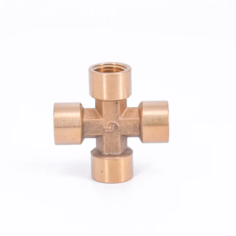 Mosadzný kríž 4 Way Pipe Fitting DN8 1/4 