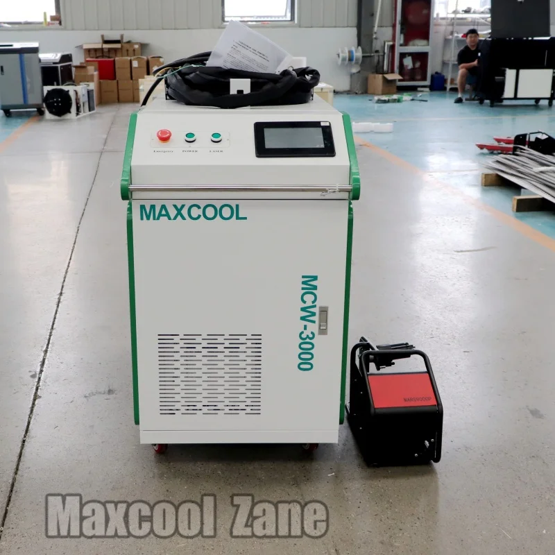 Multifunkčné laserové zvárače kovové laserové zváracie zariadenie 3000 watt 3 v 1 laserom spájkovacom stroja cena