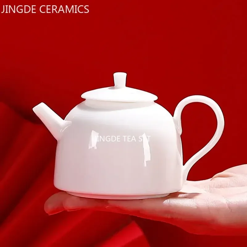 Mutton Fat Jade Biela porcelánová čajová kanvica Čínsky keramický čaj Sada domáci guľôčkový diel Filter čaj malá kapacita kozmetický čaj infuser