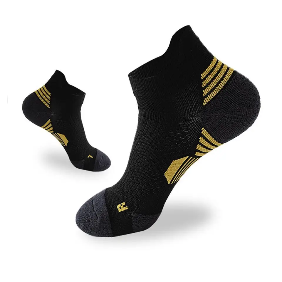 Muži posádky ponožky stredná trubica streetwear Sladké priedušné bavlnené ponožky dezodorant nano medené športové ponožky pre mužov