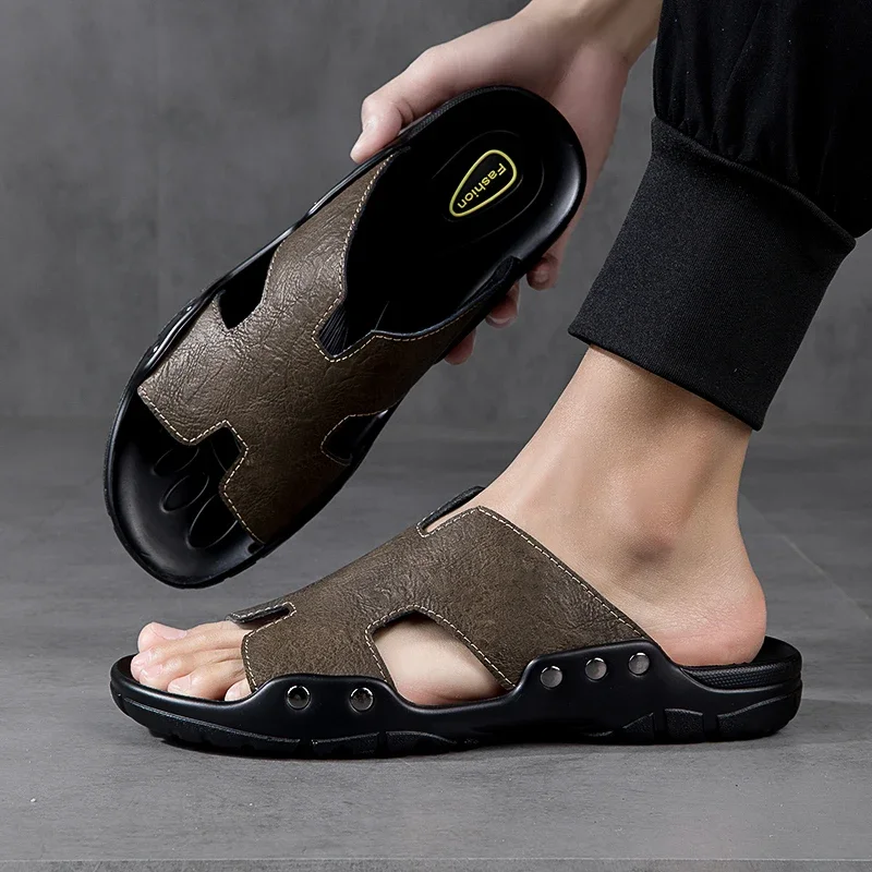 Muži sandálové papuče kožené letné tenisky Plippers Men sklíčka Soft Eva Plippers Príležitostné plážové topánky Men Veľká veľkosť 4849505152