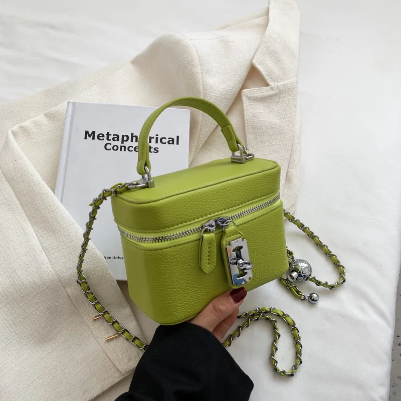 Móda malá štvorcová taška Dámske kabelky Elegantné reťaze krížové tašky textúra Pu rameno tašku Chic Mini mobilné tašky