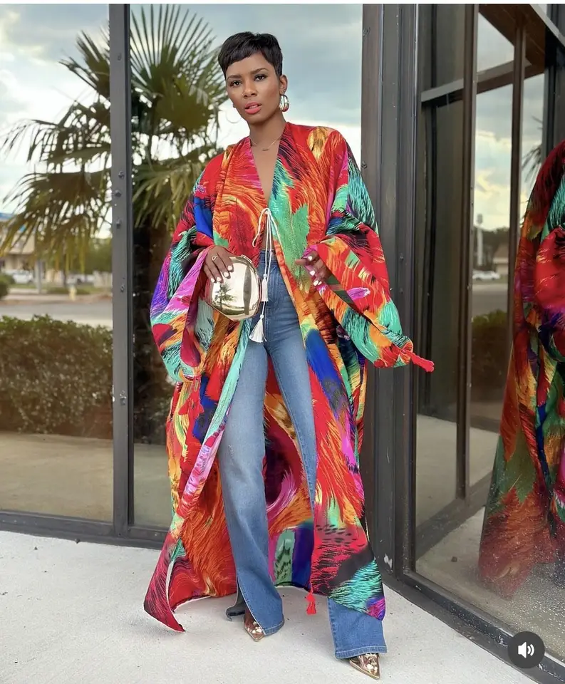 Módna africká blogger High Odporúčame bavlnené vytlačené s dlhým rukávom uvoľnené kimonos plus veľkosť moslimskej outfitu Dubai Moslim outfit Cargan
