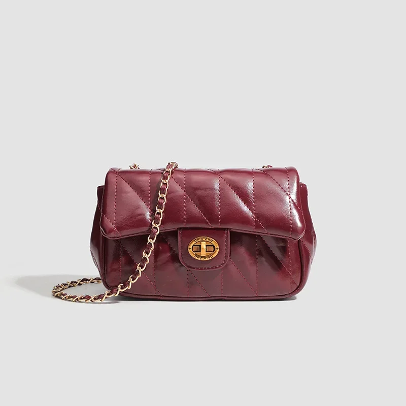 Módna dámska taška na ramená výklenku retiazka Crossbody Bag Red Maple Leaf Pattern Malé štvorcové vrecko Spring 2025 Nový príchod