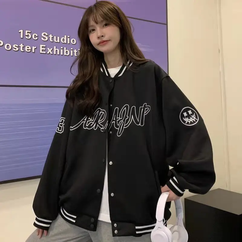 Módna módna vyšívaná baseballová bombardová bunda Čierne biele vonkajšie oblečenie Trendy Kórejský štýl Študent hip hop grunge cardigan y2k