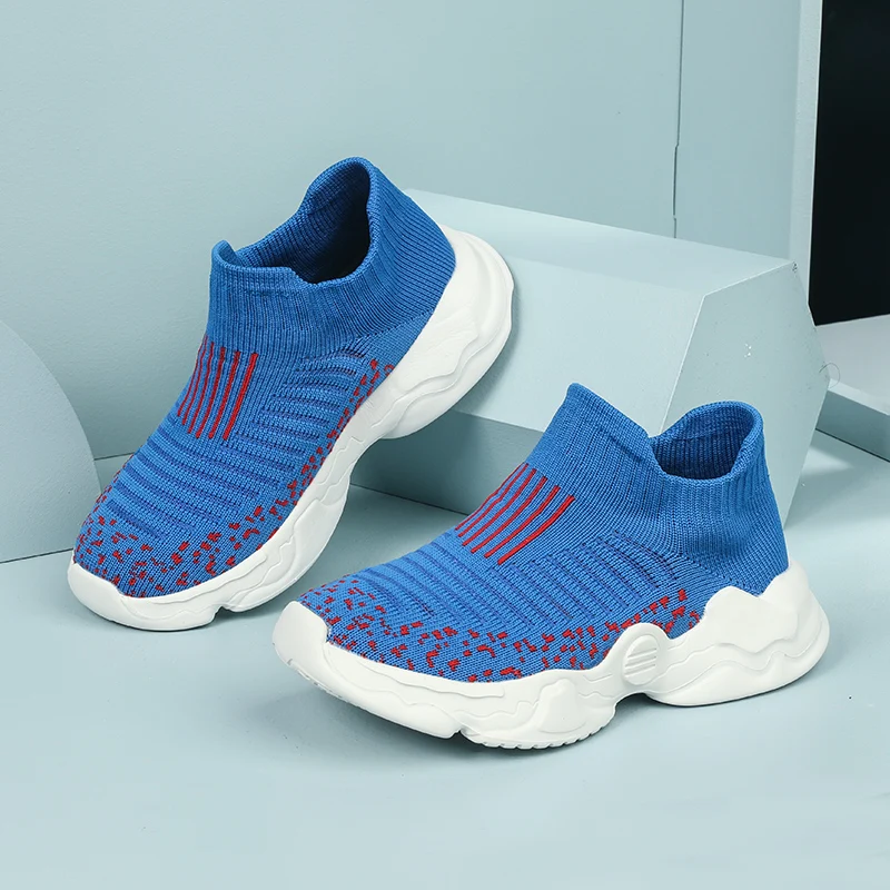 Módne modré pletené tenisky Boys Dievčatá High Top Slip Platform Platform Detský tenisky Trend priedušné nekĺzanie detí ležérne topánky
