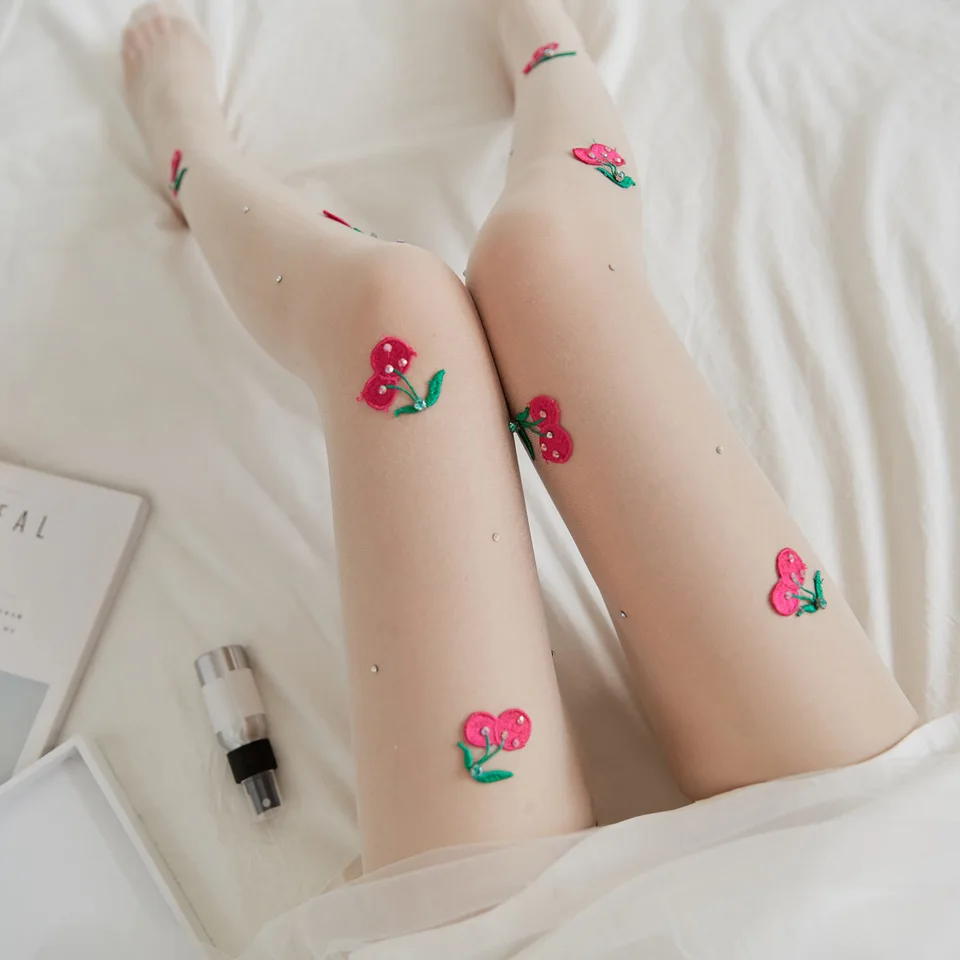 Módne perlové svetlo hodváb ultra tenké dámske pančucháče ruky priviazané čerešňou lolita korenie sexy non have nylon legíny