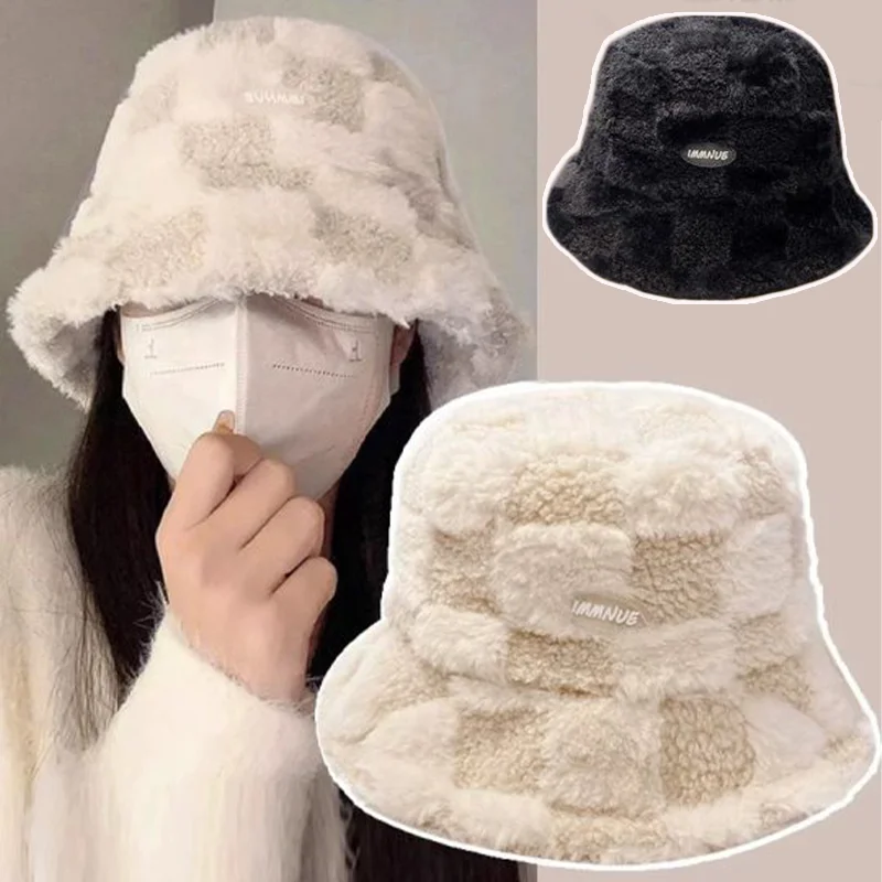 Módne zahusťované jahňacie plyšové rybárske klobúky Girls Girls Berber Fleece Checked Bucket Hats Zimná chladná čiapka vonku vonku široké okrajové čiapky