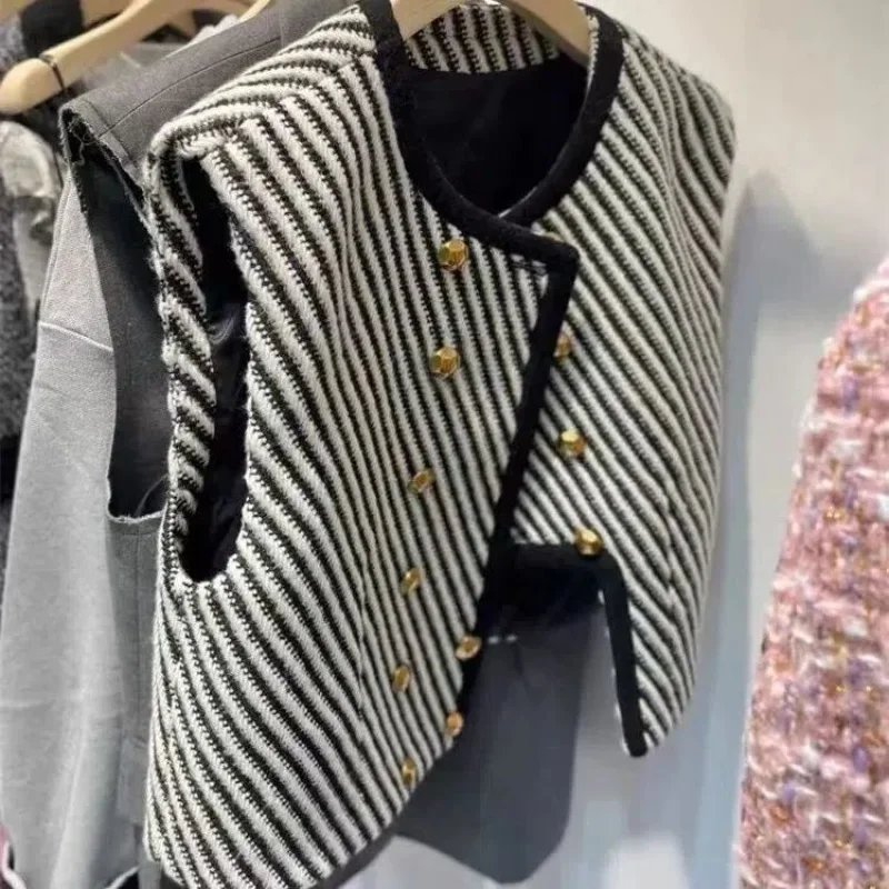 Módny pruh bez rukávov bez rukávov Ženy na jeseň Zimné oblečenie Ženy Dámy teplé vesty Príležitostné dievčatá roztomilé