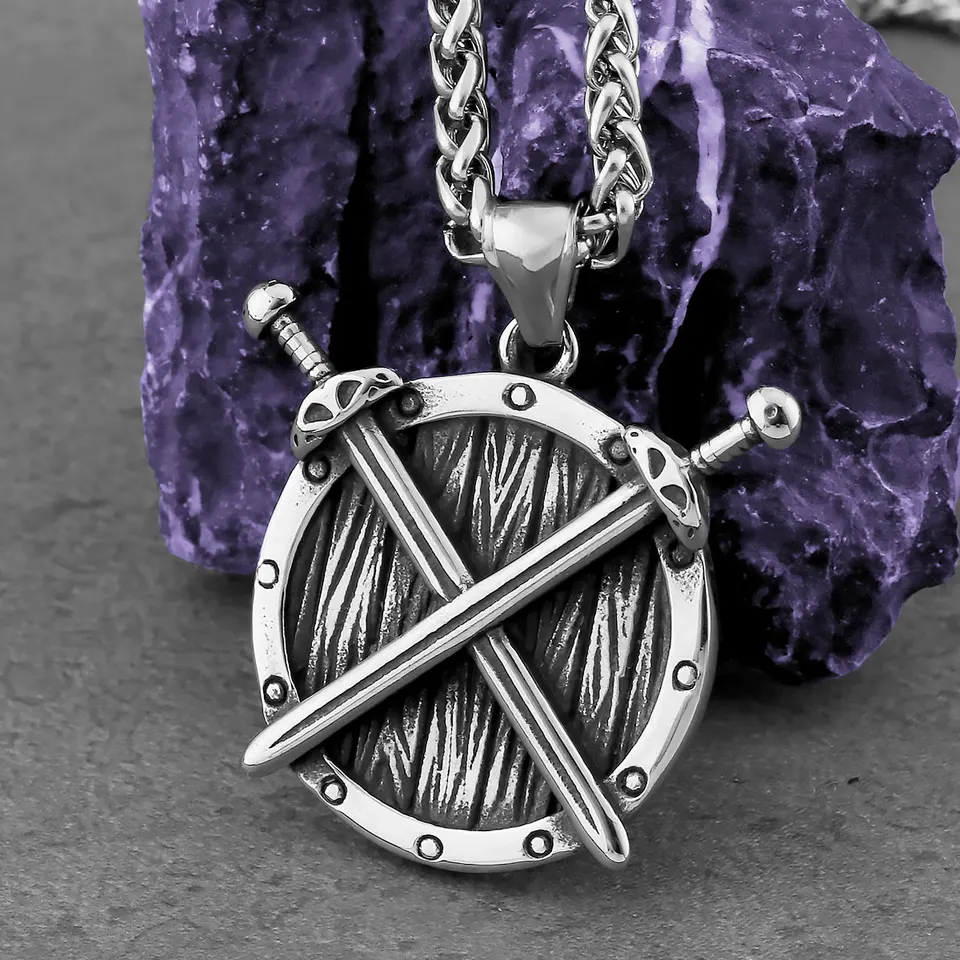 Módny Viking Spartan Warrior Shield Sword Náhrdelník z nehrdzavejúcej ocele Pánsky bojovník Amulet Amulet Conyber prívesok Náhrdelník vintage šperky