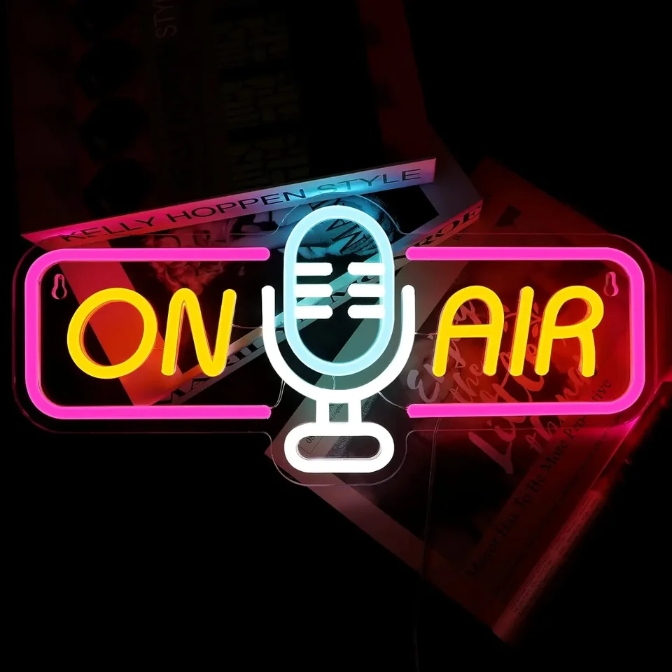 Na leteckom neónovom znamení pre nástenné dekorácie LED svetlo Znak nahrávanie neónového svetla pre živú miestnosť Herba Broadcasting Room Music Studio