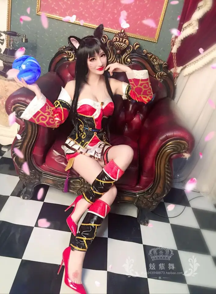Na sklade deväť chvostov Fox Ahri Cosplay kostýmy sála sála sexy šaty prispôsobené ženám outfita