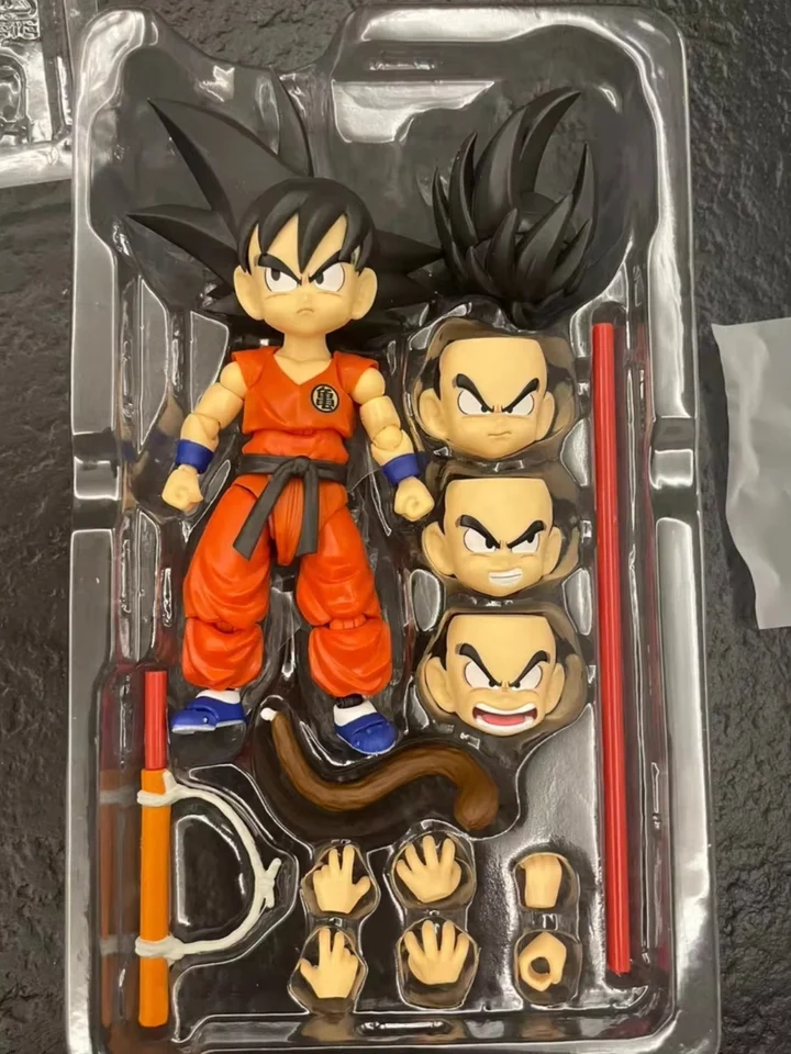 Na sklade Original Bandai SHF Dragon Ball Shfiguarts Kid Goku SDCC 2019 Exkluzívne anime akčné figúrky modely hračky s dovolenkové darčeky