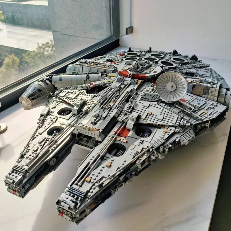Na sklade veľká tisícročná loď Falcon Building Blocks Blocks Kompatibilné 75192 05132 Hračky pre deti narodeniny vianočné darčeky